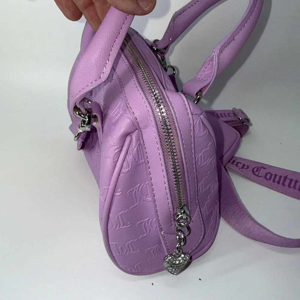 Juicy Couture Purple Purse Hand Tote Bag RN#108833 Great Condition. Camera Case